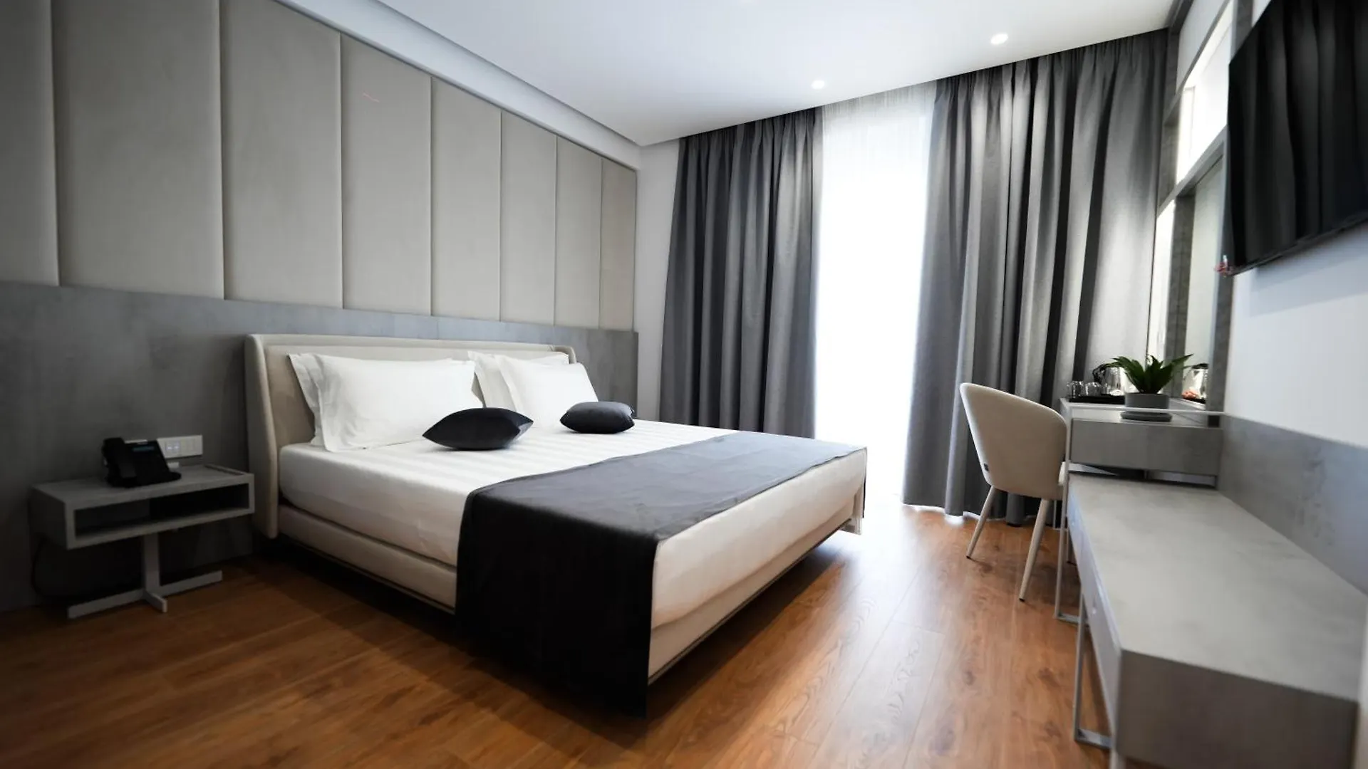 Naos Luxury Hotel Orikum
