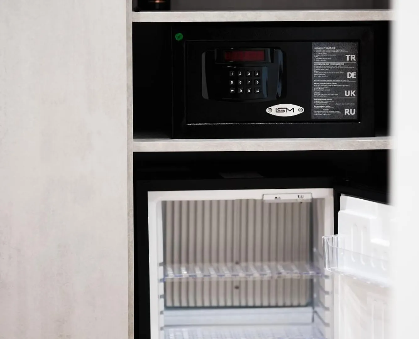 Naos Luxury Hotel Orikum 0*,  Albanië